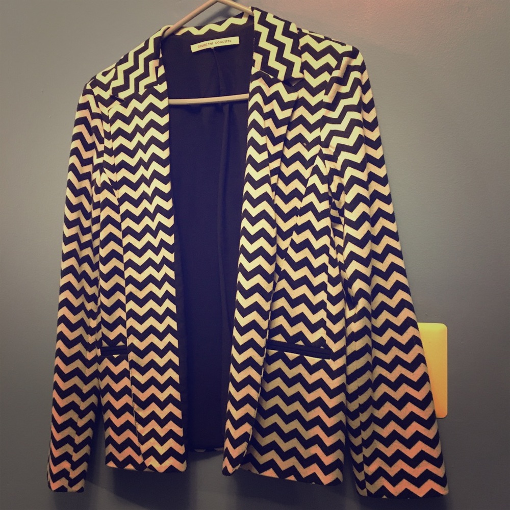 Zig zag stripes blazer!